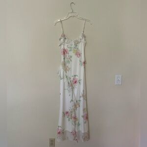 NWOT✨ SHEIN Maxi Floral Dress